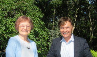 Vincent and Charlotte 72614 (2)